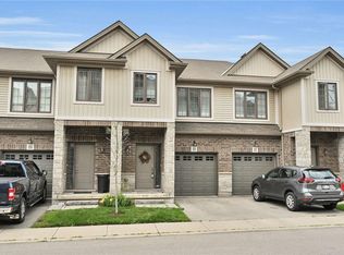 377 Glancaster Rd #22, Hamilton, ON L9G0G4