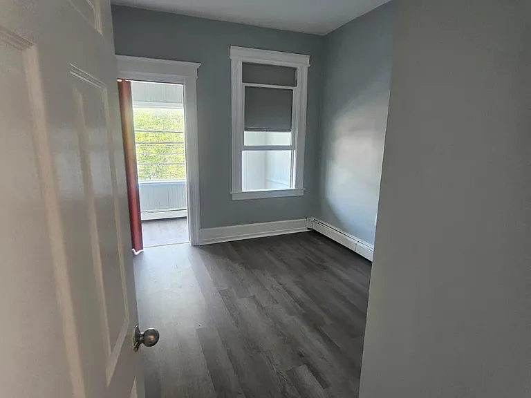 32 W 16th St #2F — Photo 9