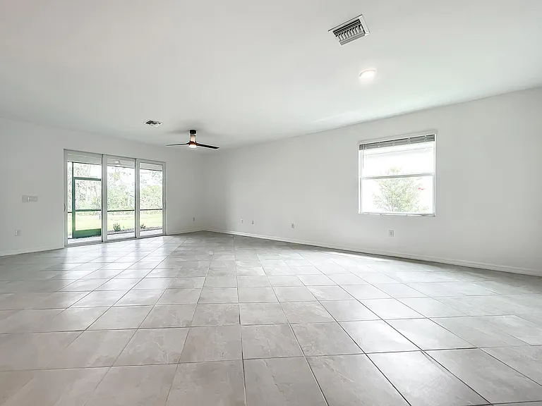 19120 Bordeaux Ct — Photo 13