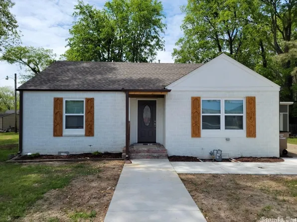 309 Harris St E, Wynne, AR 72396