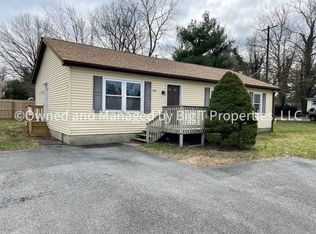 302 Rivers End Rd, Bear, DE 19701