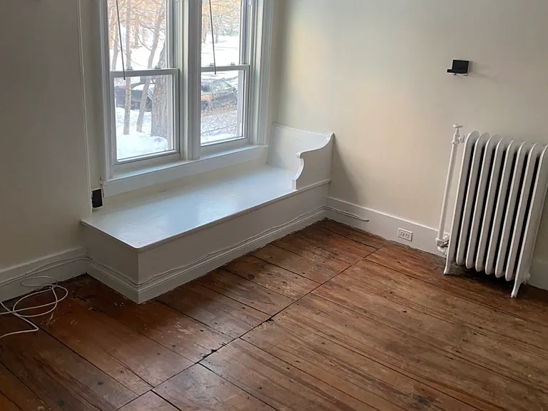 84 Island Rd — Photo 3
