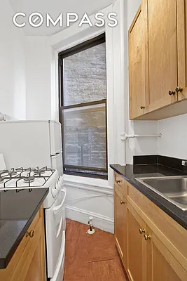 Rented by Compass | media 29