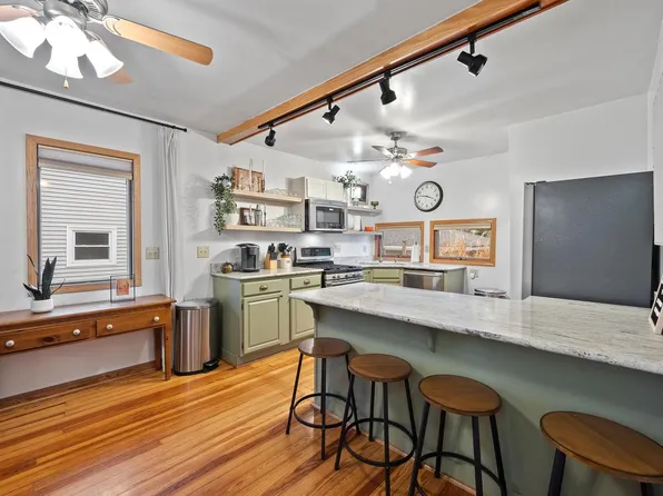 1236 Park ROW, Lake Geneva, WI 53147