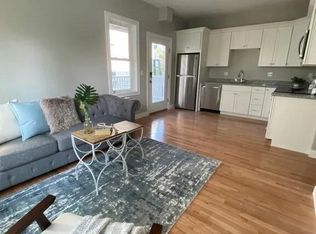 833 E 2nd St #2R, Boston, MA 02127