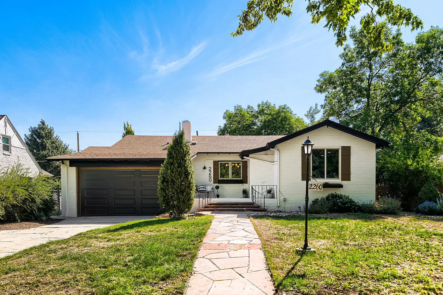 5 bed, 3580 sqft, $8,250 — Photo 1