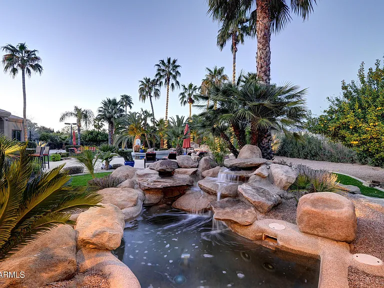 10220 E Desert Cove Ave — Photo 26