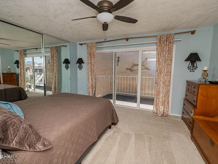 9170 Riverside Dr #24 — Photo 21
