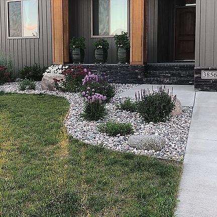 3rd image of 3856 Reserve Dr E