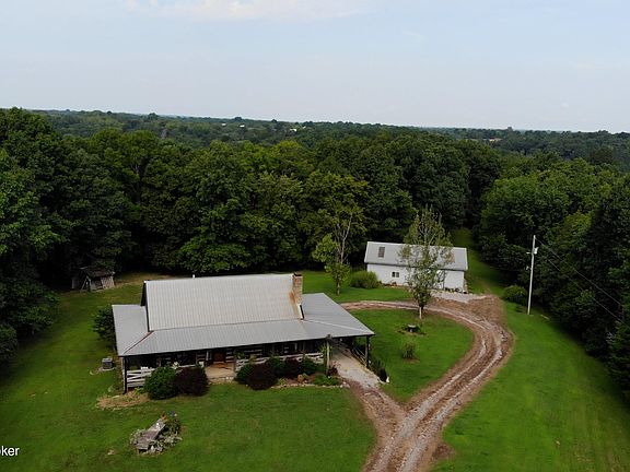 2nd image of 1404 Catwalk Rd
