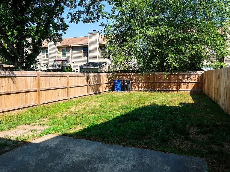 4822 Oldwick Ct — Photo 30