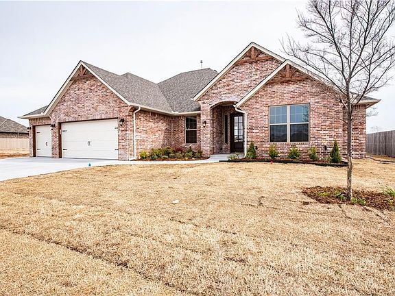 2nd image of 3009 Birmingham Dr