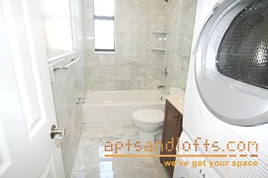 Rented by aptsandlofts.com