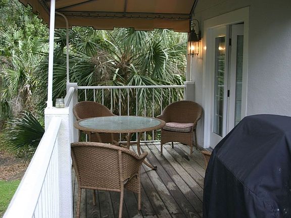 5th image of 70 Shipyard Dr APT 213