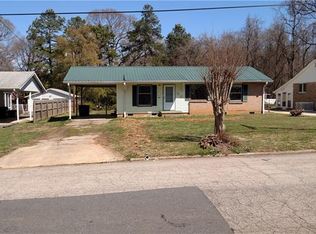 220 W 14th St, Salisbury, NC 28144