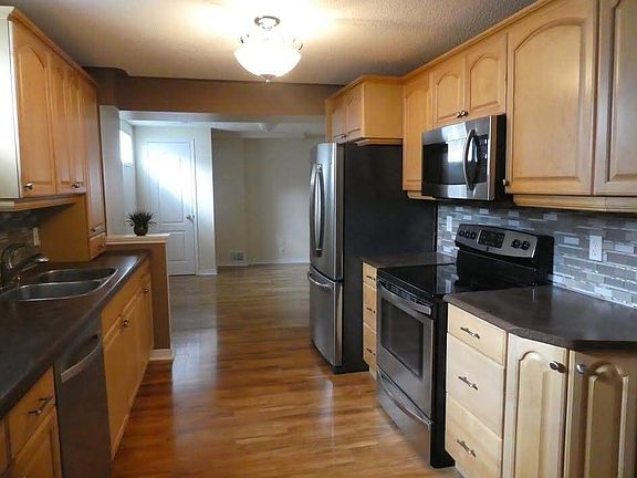 4th image of 144 Pringle Dr