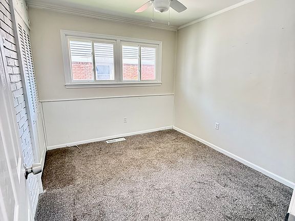 5th image of 18552 Hamann St