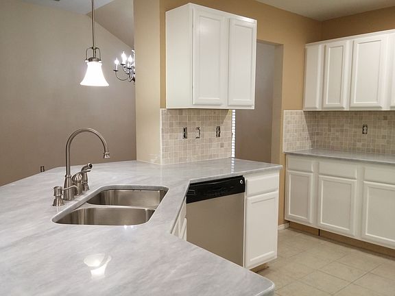 2nd image of 2468 McAdoo Ln