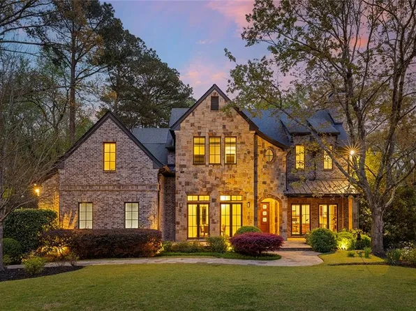 4915 Northway Dr, Sandy Springs, GA 30342