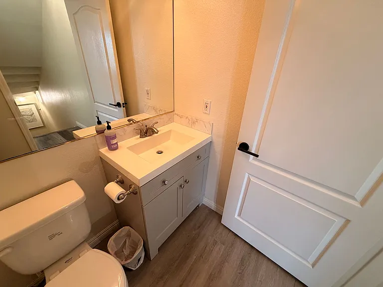 4057 W 147th St #102 — Photo 16