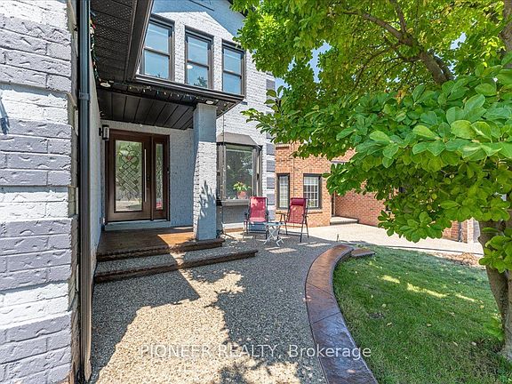 4th image of 6452 Eastridge Rd