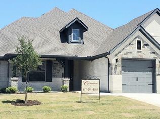 704 Chaparral Rd, Sanger, TX 76266