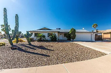 814 W Villa Maria Dr