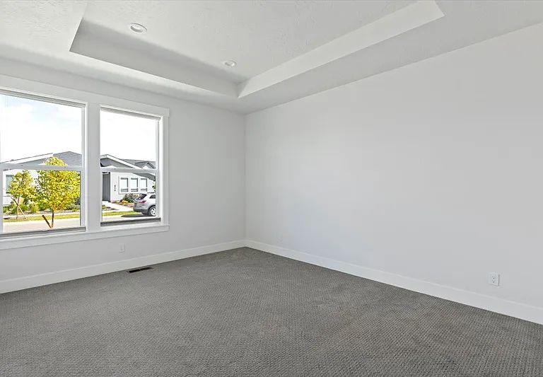 8283 W Shams Ln — Photo 16