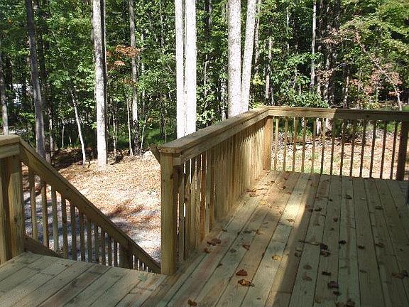 DECKS