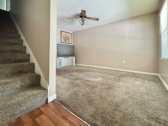 5th image of 1626 Baugh St