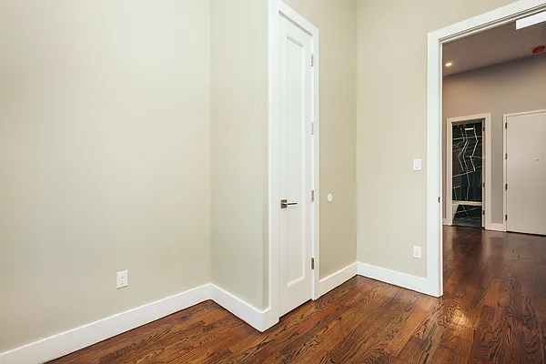 Rented by Nooklyn NYC LLC | media 20