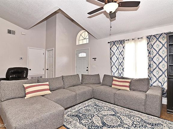 4th image of 5312 Holtland Dr