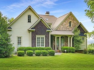 393 Teel Mountain Dr, Cleveland, GA 30528