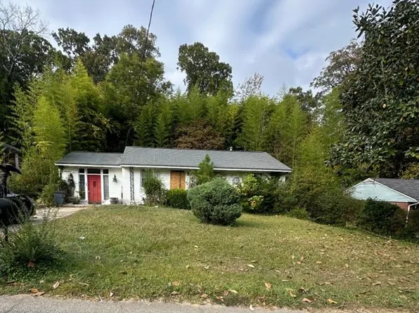 1118 Grace Dr, Forest Park, GA 30297