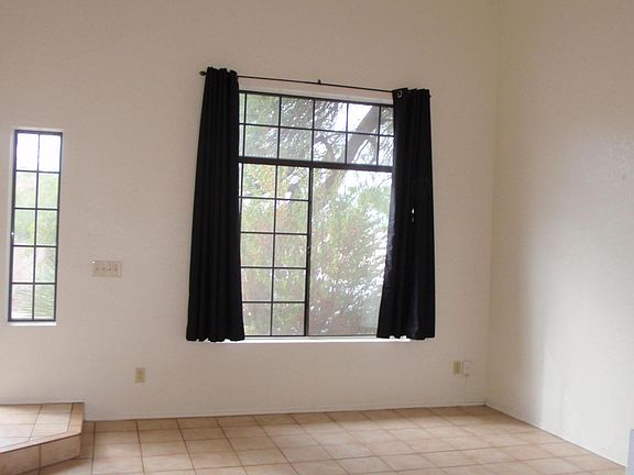 5th image of 2988 W Country Meadow Dr