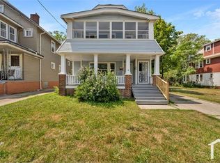 1866 Reyburn Rd, Cleveland, OH 44112