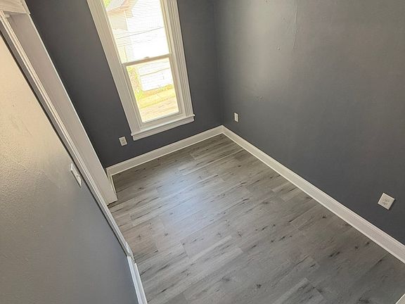 5th image of 216 S Wade Ave #B