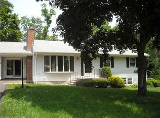 46 Ten Acre Rd, Middletown, CT 06457