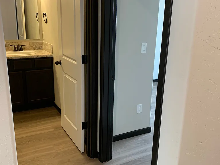 5810 Midland Ln — Photo 17