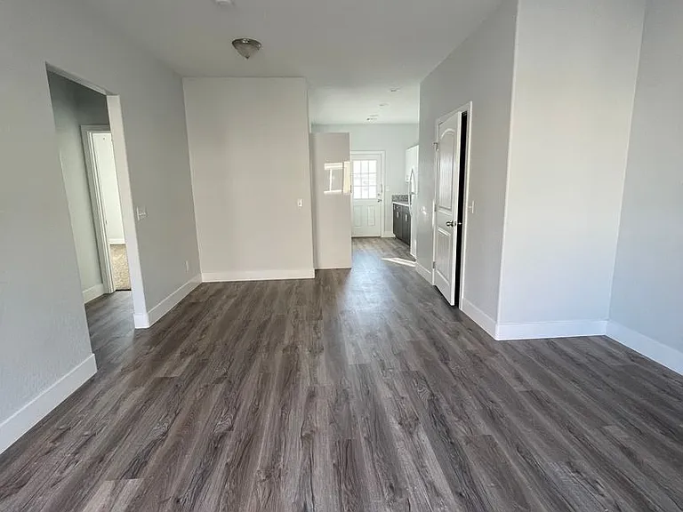 1420 S Ogallala St #1 — Photo 6