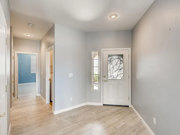 3594 Driving Range St — Photo 4