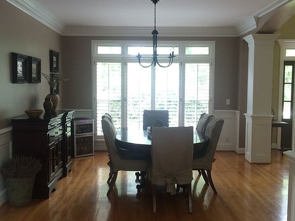 3rd image of 107 Medford Pl