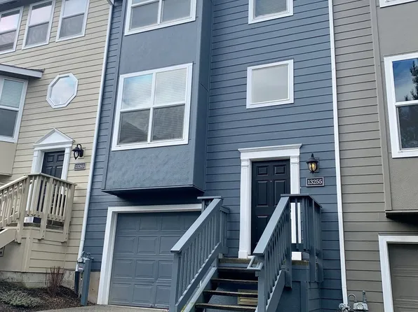 13255 SW Kingston Pl, Portland, OR 97223