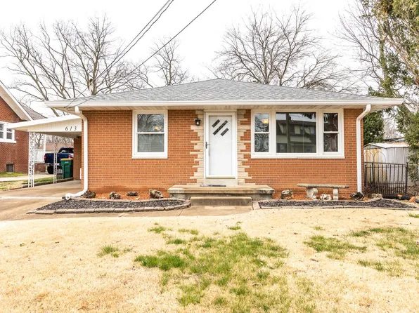 613 W Main St, Mascoutah, IL 62258