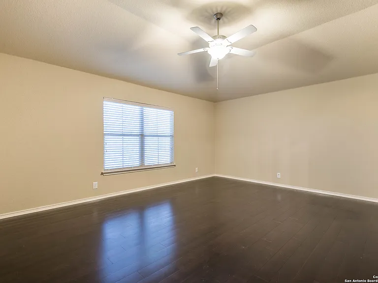 20207 Ashford Vis — Photo 12