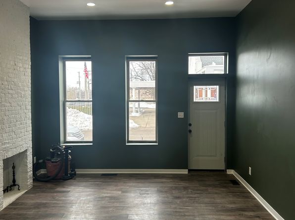 108 S Hart St #1