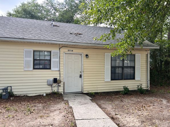 2719 Landing Loop Dr
