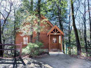 533 Hoot Owl Way, Gatlinburg, TN 37738