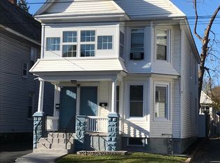 63 Elm St, Schenectady, NY 12304