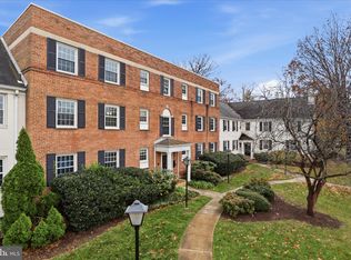 1317 S Walter Reed Dr #17201, Arlington, VA 22204